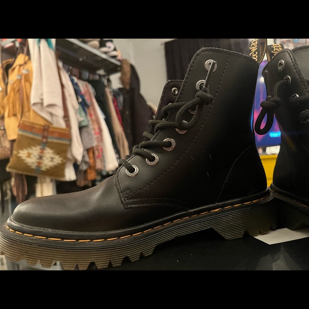 Dr Martens